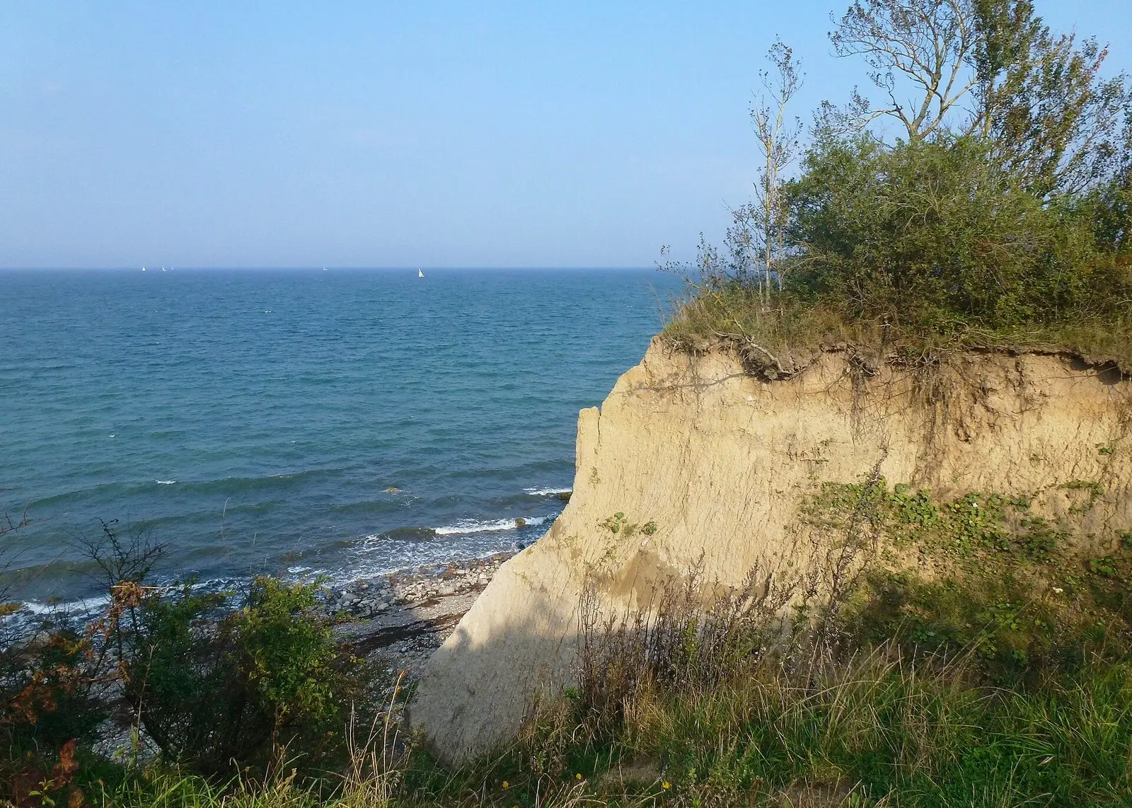 Brodtener Steilufer zwischen Niendorf und Travemünde mit Blick auf die Ostsee