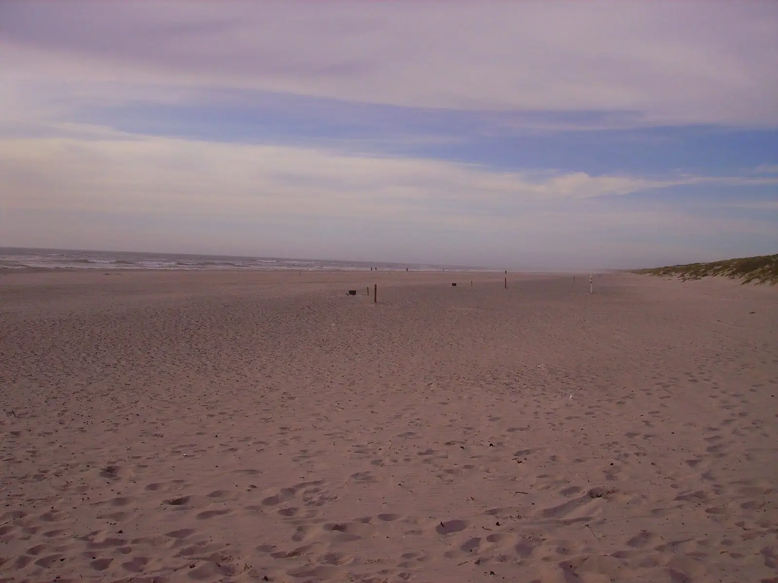 Breiter Nordseestrand von Henne Strand